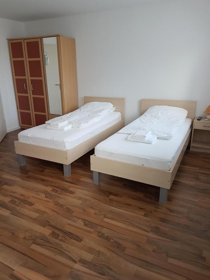 Hotel Kriftelerhof Экстерьер фото